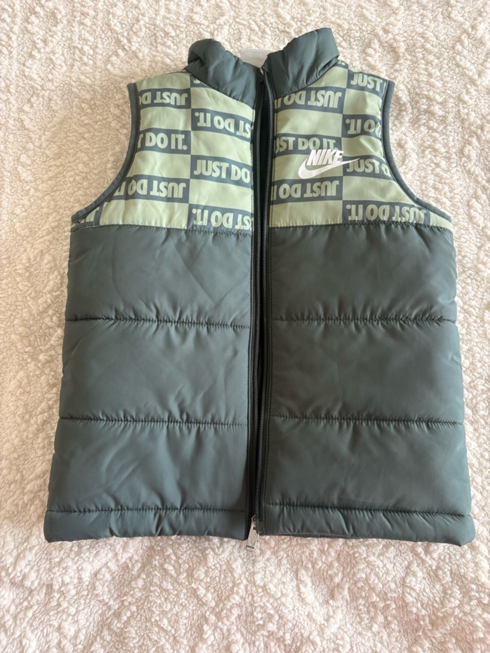 Nike Kids Colorblock Puffer Vest in Olive Green